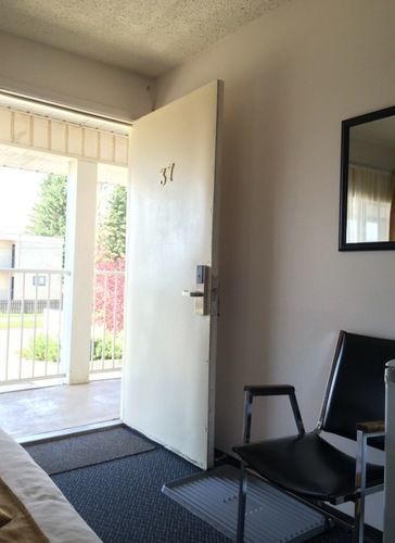 Circle 5 Motel Olds 외부 사진